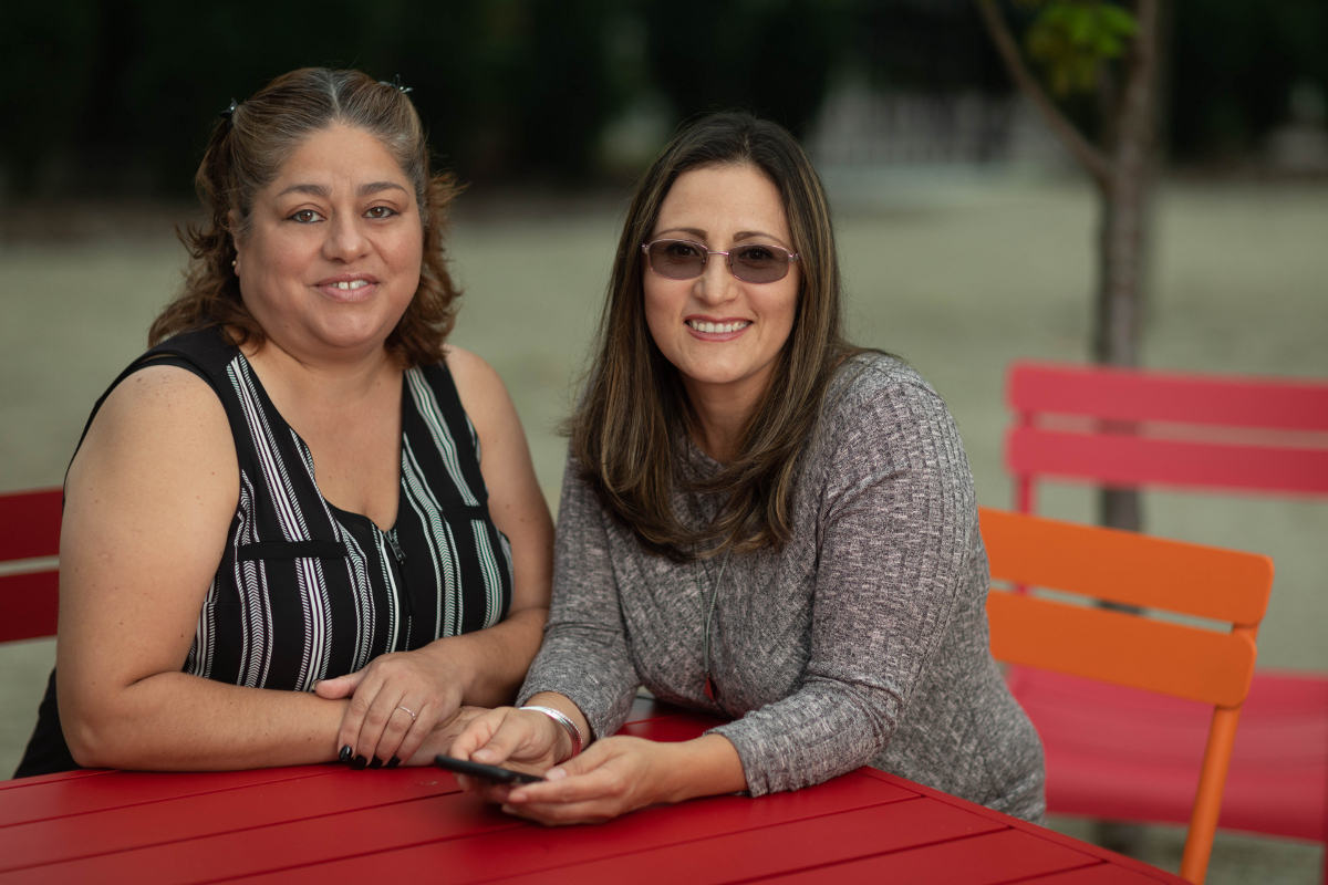 Ellas crearon un canal que informa, motiva e impulsa al estudiante latino e hispano en los Estados Unidos para así transformar familias.