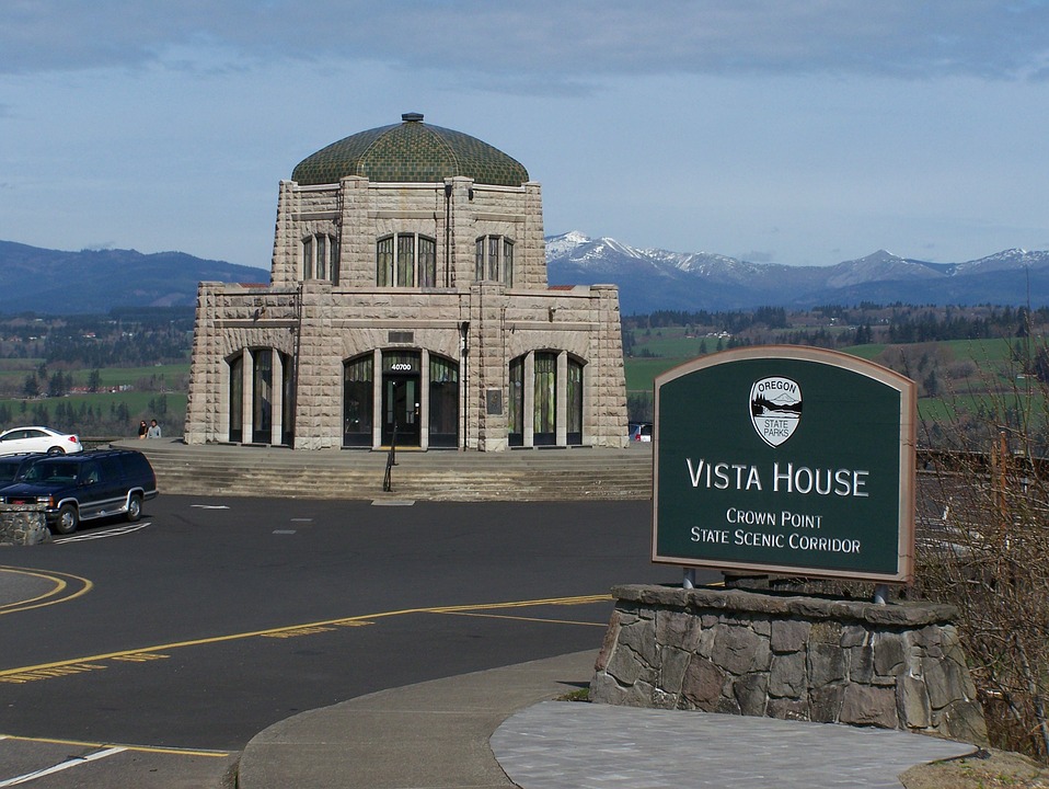 Mirador turístico para disfrutar el rio Columbia a plenitud.